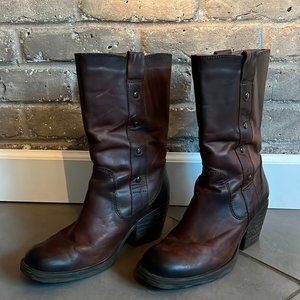 Born Leather Boots 8.5